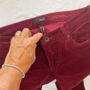 Edyson Chelsea Bootcut Cordoroy jeans sz 27P